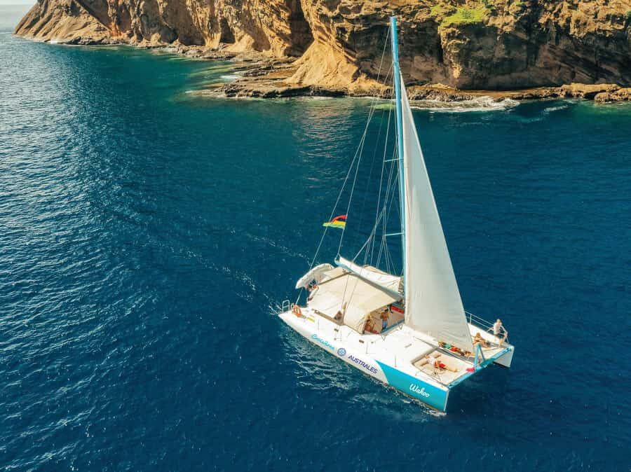 North of Mauritius: Sunset Catamaran Cruise, Drinks & Snacks - Where you meet and how to find the boat area fast