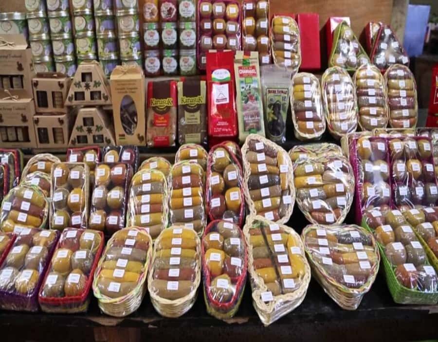 Port Louis: Northern Treasures Private Tour - Central Market + Bazaar: What You’ll See, and What It Means