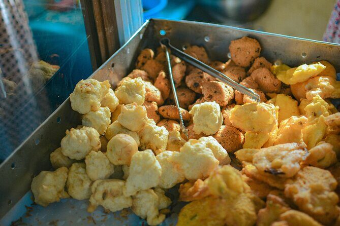 Port Louis Street Food and Cultural Walking Tour - What the 8-person group size changes for your experience