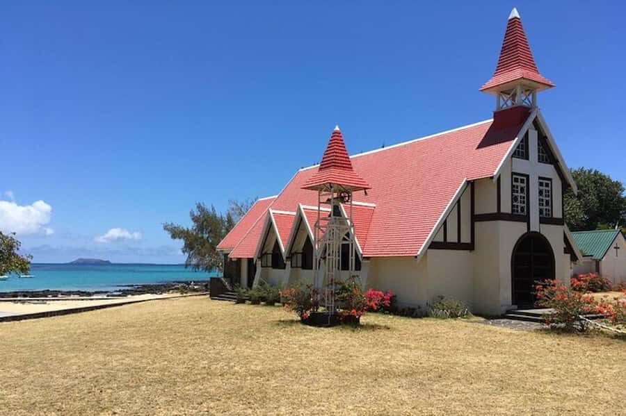 Private All Inclusive North Tour with Lunch & Entrance Fees - Port Louis: From the 1828 Market to Le Caudan Waterfront