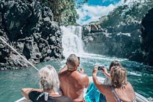 Private speed boat to Ile aux Cerfs full-day Incl: Lunch & Transfer - Trou d’eau Douce stop: fishing-village energy before the sea sprint