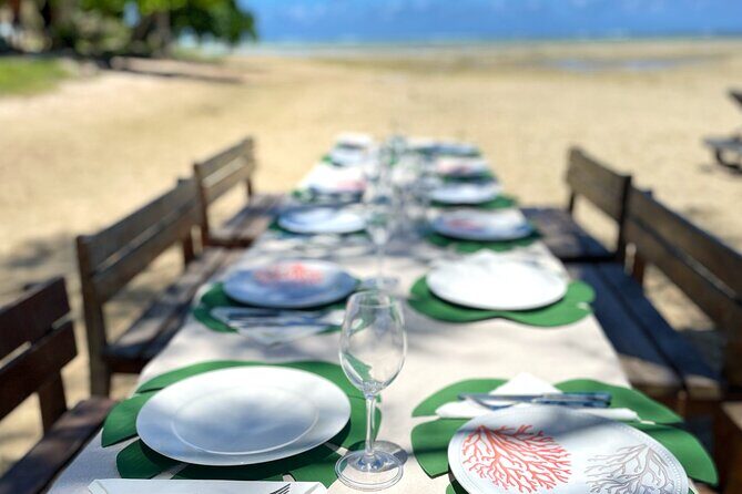 Signature Experience: Dolphins and Flavors of the Sea - Le Morne Snorkeling: Turtles, Dolphins, and a Crew That Knows Where to Go