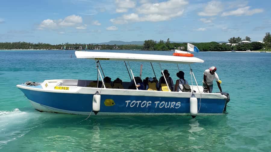 Snorkeling Excursion in Blue Bay Marine Park - Why Blue Bay Marine Park works so well for a short snorkeling trip