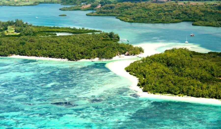 Speed boat to Ile aux Cerfs: Full day incl Lunch & Transfer - Key things to know before you go