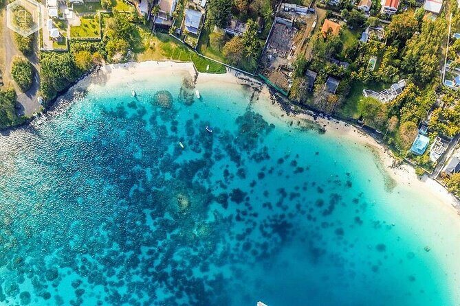 The East of Mauritius: Full-day incl visit to Ile aux Aigrettes & Lunch - Bazar Street / Mahebourg market: shop smart and eat on the spot